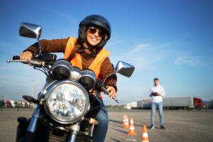 Belajar naik motor