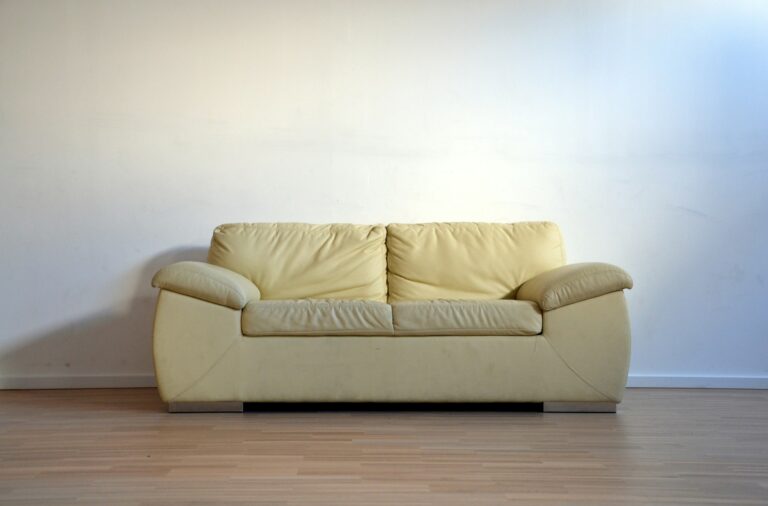 Sofa multifungsi