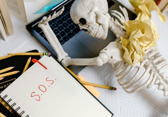 SOS